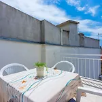 Lejlighed Zentrales Nur 250 Meter Zum Mit Privatparkplatz Crikvenica